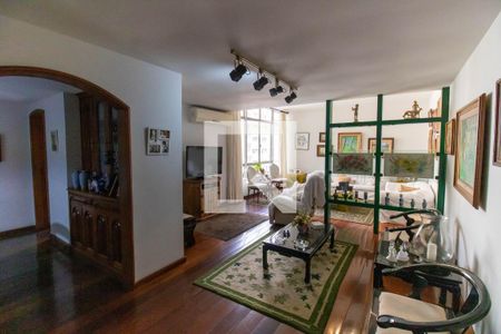 Sala de apartamento à venda com 4 quartos, 184m² em Icaraí, Niterói
