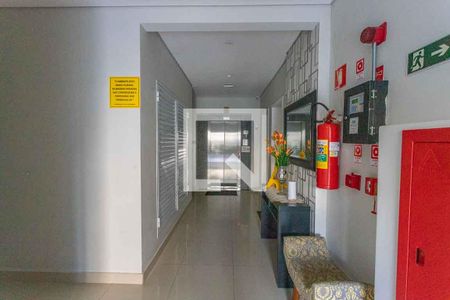 Hall de entrada de apartamento para alugar com 3 quartos, 58m² em Centro, Diadema