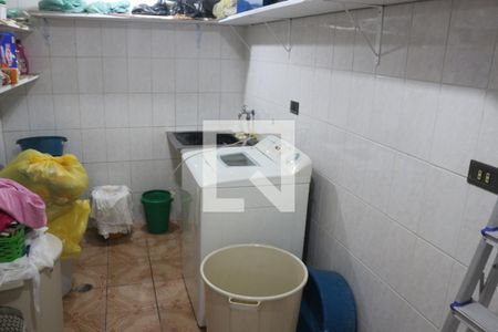 Área de Serviço de casa à venda com 3 quartos, 218m² em Nova Gerti, São Caetano do Sul