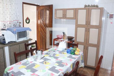Cozinha de casa à venda com 3 quartos, 218m² em Nova Gerti, São Caetano do Sul