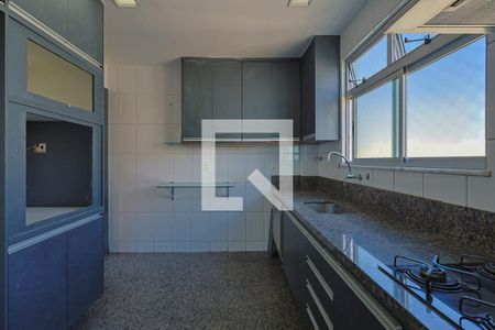 Cozinha de apartamento à venda com 4 quartos, 260m² em Gutierrez, Belo Horizonte