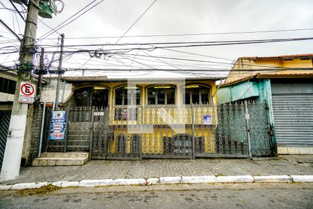 Fachada de casa à venda com 2 quartos, 286m² em Vila Granada, São Paulo