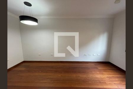 Sala de casa de condomínio à venda com 2 quartos, 112m² em Vila Gomes, São Paulo
