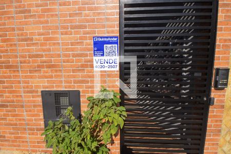Fachada  de apartamento para alugar com 1 quarto, 45m² em Vila Carrão, São Paulo