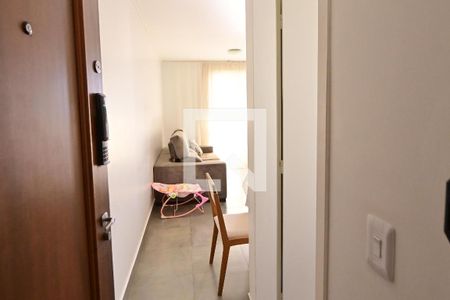 Sala de apartamento para alugar com 3 quartos, 72m² em Setor Leste Universitário, Goiânia