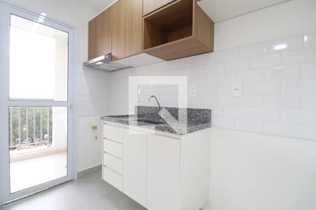 Cozinha de apartamento para alugar com 2 quartos, 40m² em Boaçava, São Paulo