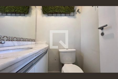 Lavabo de apartamento para alugar com 2 quartos, 76m² em Pinheiros, São Paulo