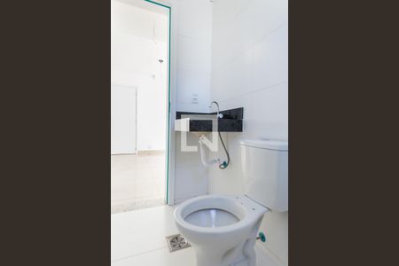 Banheiro Social de apartamento à venda com 2 quartos, 108m² em Santa Efigênia, Belo Horizonte