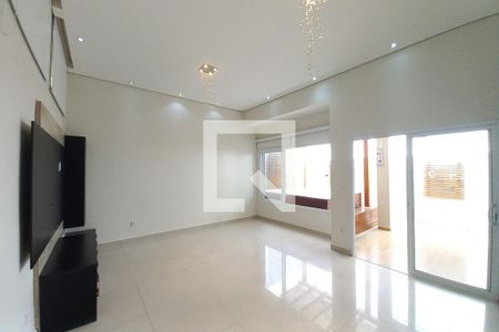 Sala de casa de condomínio para alugar com 4 quartos, 240m² em Swiss Park, Campinas