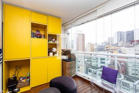 Varanda de apartamento à venda com 2 quartos, 69m² em Bela Vista, São Paulo