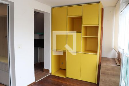 Varanda Sala de apartamento à venda com 2 quartos, 69m² em Bela Vista, São Paulo