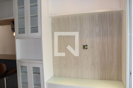 Sala de apartamento à venda com 2 quartos, 69m² em Bela Vista, São Paulo