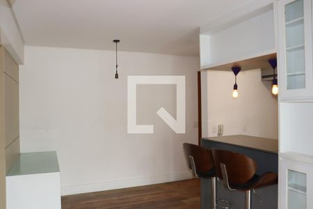 Sala de apartamento à venda com 2 quartos, 69m² em Bela Vista, São Paulo
