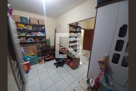 Quarto 2 de casa para alugar com 2 quartos, 128m² em Centro, São Vicente