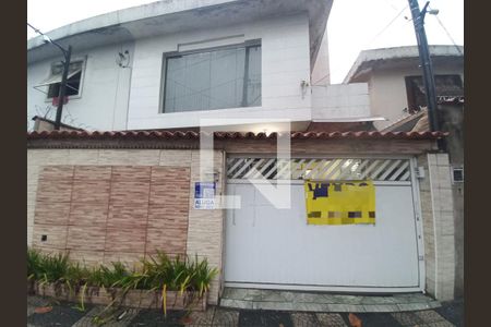 Fachada de casa para alugar com 2 quartos, 128m² em Centro, São Vicente