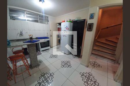 Cozinha de casa para alugar com 2 quartos, 128m² em Centro, São Vicente