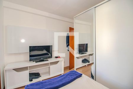 Quarto de apartamento à venda com 1 quarto, 46m² em Cristo Redentor, Porto Alegre