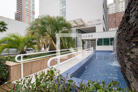 Fachada do bloco de kitnet/studio para alugar com 1 quarto, 33m² em Centro, Curitiba