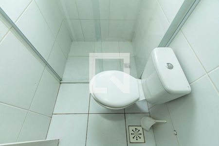 Banheiro de apartamento para alugar com 2 quartos, 47m² em Jardim Vera Cruz, Sorocaba
