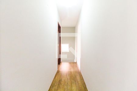 Corredor de casa à venda com 4 quartos, 167m² em Vila Jacuí, São Paulo