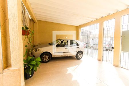 Garagem de casa à venda com 4 quartos, 167m² em Vila Jacuí, São Paulo
