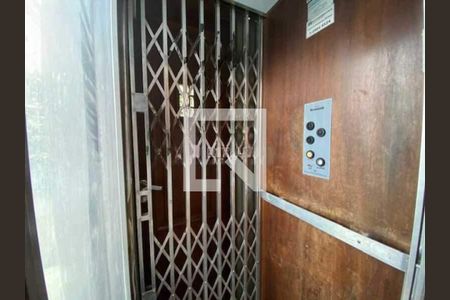 Casa à venda com 4 quartos, 400m² em Jardim Botânico, Rio de Janeiro