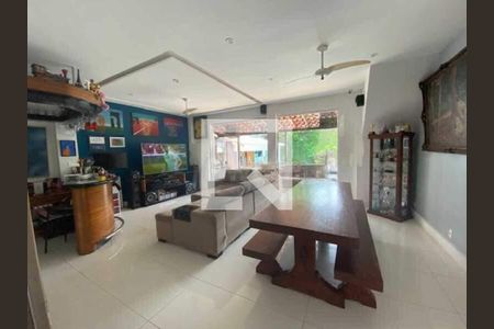 Casa à venda com 4 quartos, 400m² em Jardim Botânico, Rio de Janeiro