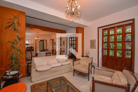 Casa à venda com 3 quartos, 276m² em Cosme Velho, Rio de Janeiro