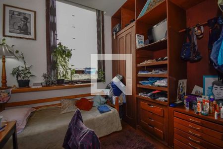 Casa à venda com 3 quartos, 276m² em Cosme Velho, Rio de Janeiro