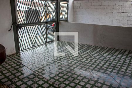 Garagem de casa para alugar com 2 quartos, 70m² em Alianca, Ribeirão Pires
