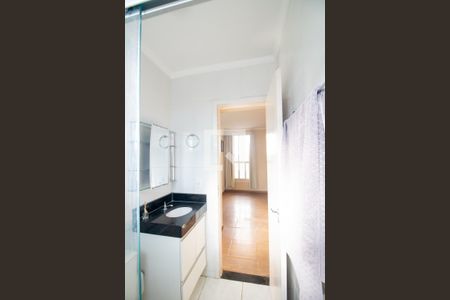Banheiro Social de apartamento à venda com 2 quartos, 42m² em Sapucaias Iii, Contagem