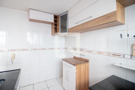 Cozinha e Área de Serviço de apartamento à venda com 2 quartos, 42m² em Sapucaias Iii, Contagem