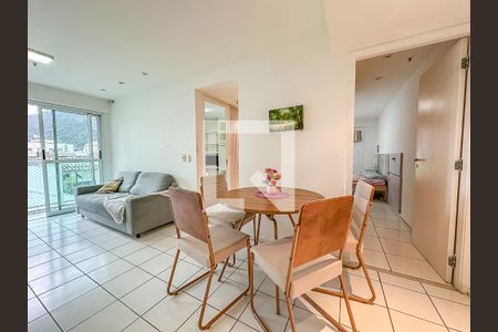 Sala de apartamento para alugar com 2 quartos, 62m² em Botafogo, Rio de Janeiro