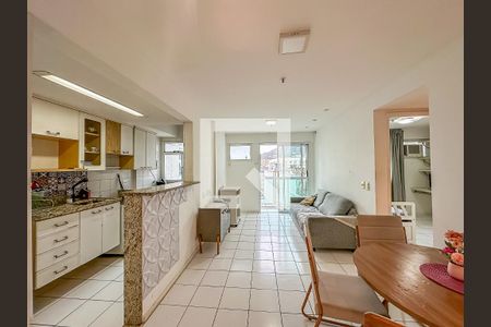 Sala de apartamento para alugar com 2 quartos, 62m² em Botafogo, Rio de Janeiro