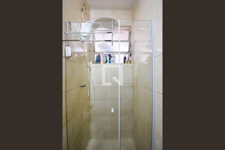 Banheiro de apartamento à venda com 2 quartos, 49m² em Pilares, Rio de Janeiro