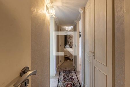 Corredor de apartamento à venda com 3 quartos, 122m² em Indianópolis, São Paulo