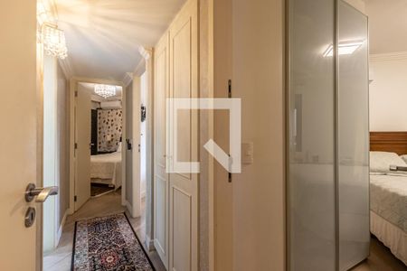 Corredor de apartamento à venda com 3 quartos, 122m² em Indianópolis, São Paulo