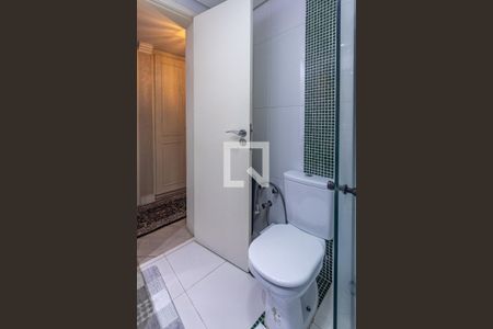 Banheiro Social de apartamento à venda com 3 quartos, 122m² em Indianópolis, São Paulo