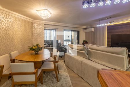 Sala de apartamento à venda com 3 quartos, 122m² em Indianópolis, São Paulo