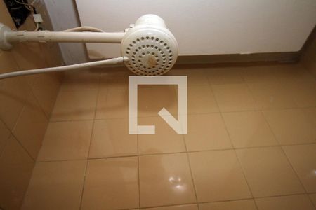 Banheiro 2 de apartamento à venda com 2 quartos, 56m² em Olaria, Rio de Janeiro