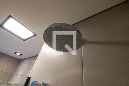 Banheiro de kitnet/studio para alugar com 1 quarto, 24m² em Pinheiros, São Paulo