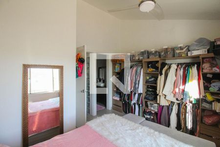Suíte de casa de condomínio à venda com 3 quartos, 100m² em Rio Branco, Canoas