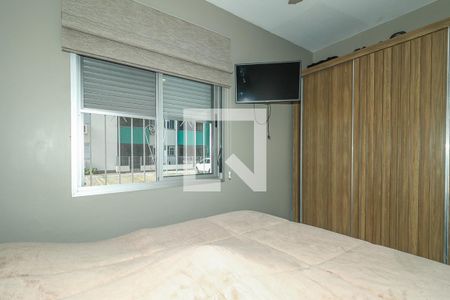 Quarto 2 de apartamento à venda com 2 quartos, 65m² em Farrapos, Porto Alegre