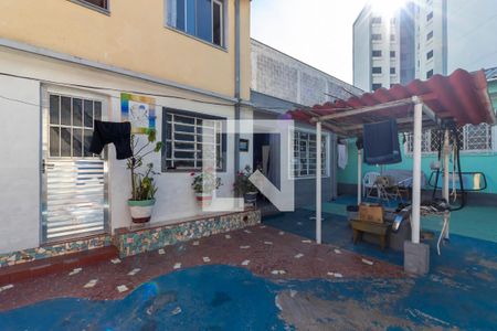 Quintal de casa à venda com 3 quartos, 350m² em Vila Ester (zona Norte), São Paulo