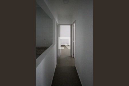 Corredor de apartamento para alugar com 2 quartos, 58m² em Sapopemba, São Paulo