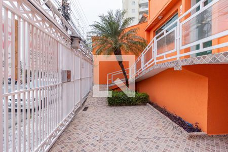 Garagem de casa à venda com 6 quartos, 233m² em Centro, Osasco