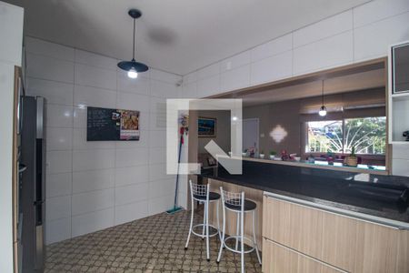 Cozinha de casa à venda com 2 quartos, 147m² em Medianeira, Porto Alegre