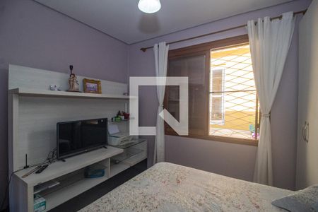 Quarto 2 de casa à venda com 2 quartos, 147m² em Medianeira, Porto Alegre