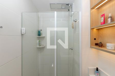 Banheiro de apartamento à venda com 1 quarto, 27m² em Jardim Caravelas, São Paulo
