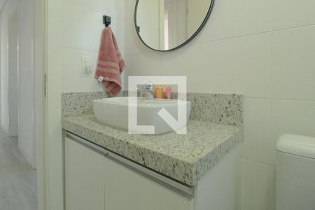 Banheiro Social de apartamento à venda com 3 quartos, 110m² em Vila Ipiranga, Porto Alegre